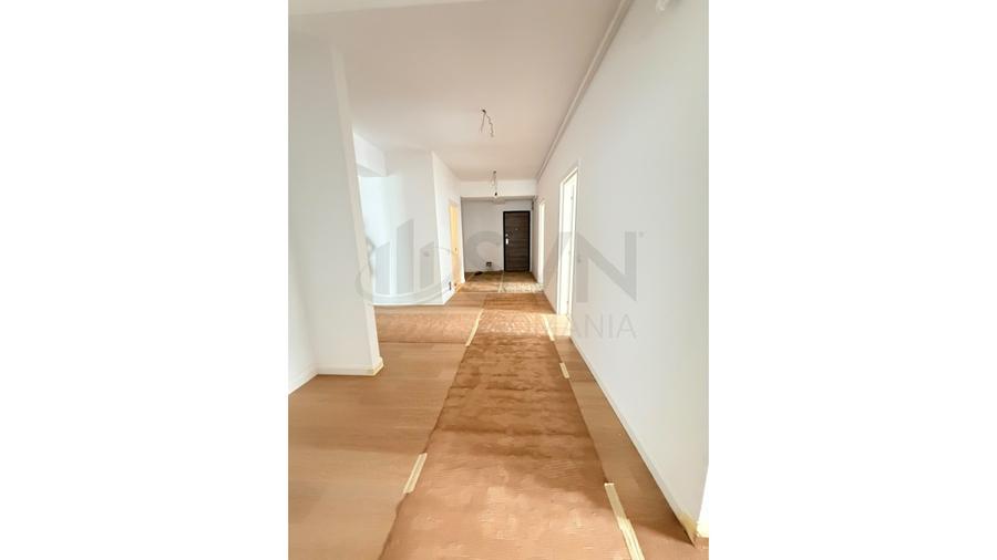 REA1028850 Apartament 4 camere de Vanzare l Soseaua Nordului