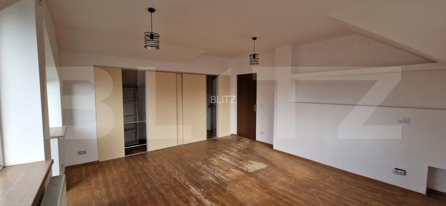 Casa P+M, 240 mp utili, teren 1000 mp, front 20 ml, zona Drumul Muntenilor