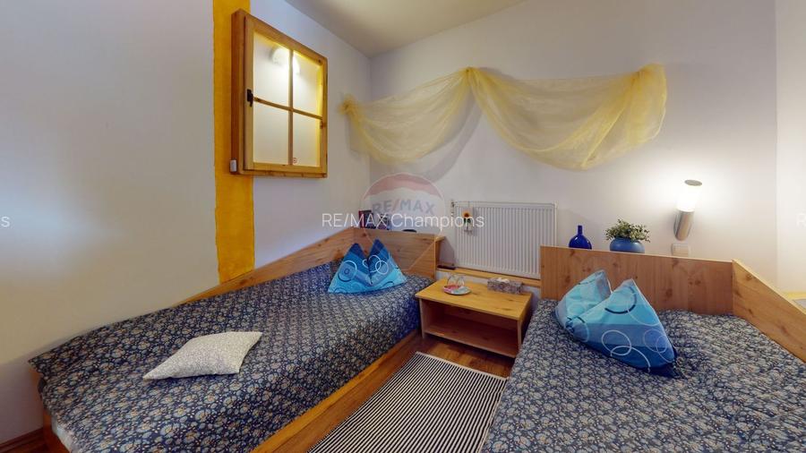 Pensiune de Vânzare Sinaia | Lângă Telecabină | Business activ 20 ani - 11