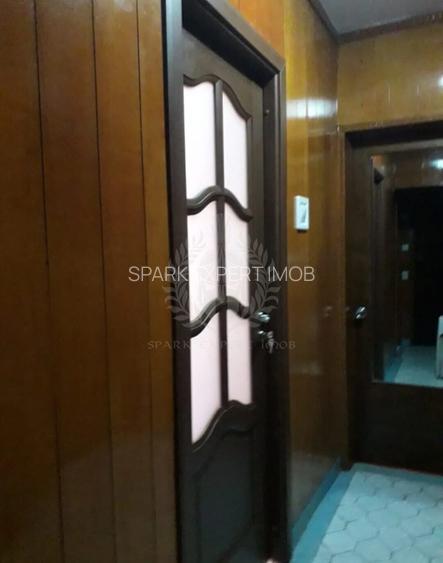 2 CAMERE // REPUBLICII // MOBILAT SI UTILAT - 4