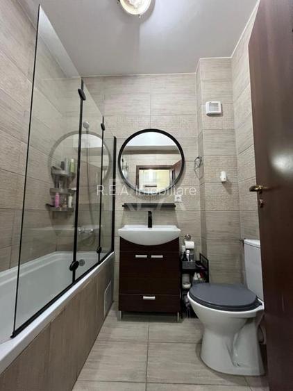 2 camere Titan decomandat, centrala, parcare, et. 1, an 2013, 78 mp - 9