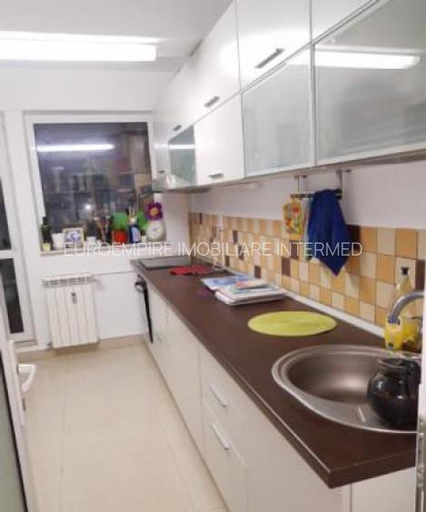 Apartament 3 camere Centru - 4