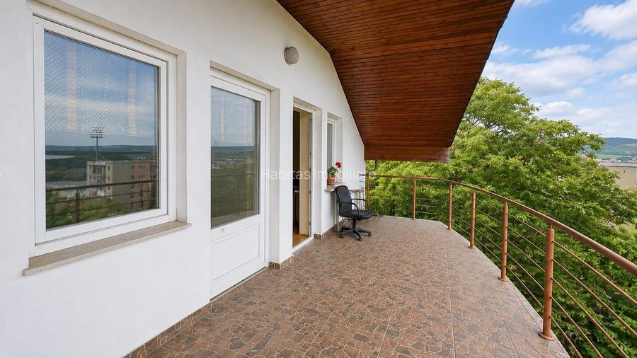 0 % comision, Casa individuala spatioasa cu teren de 539 mp, Gruia - 32
