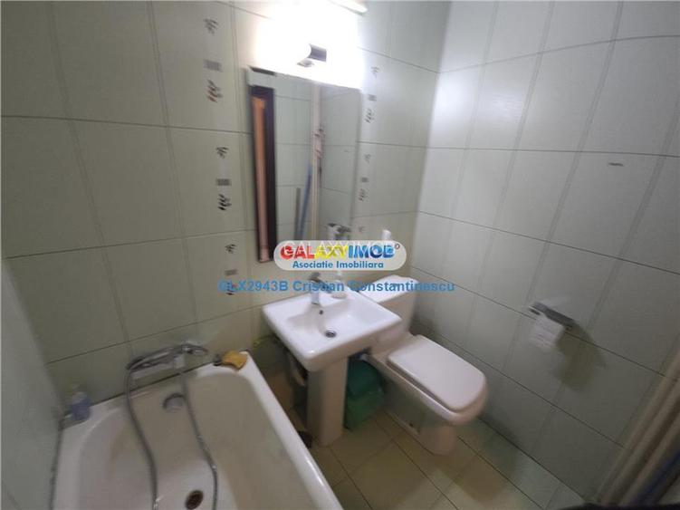 Apartament 3 camere decomandat,etaj 1,Titan , Metrou 1 Decembrie 1918 - 6