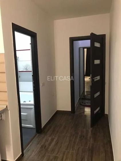 Apartament cu 2 camere, etajul 2/4, zona Podu Ros - 6