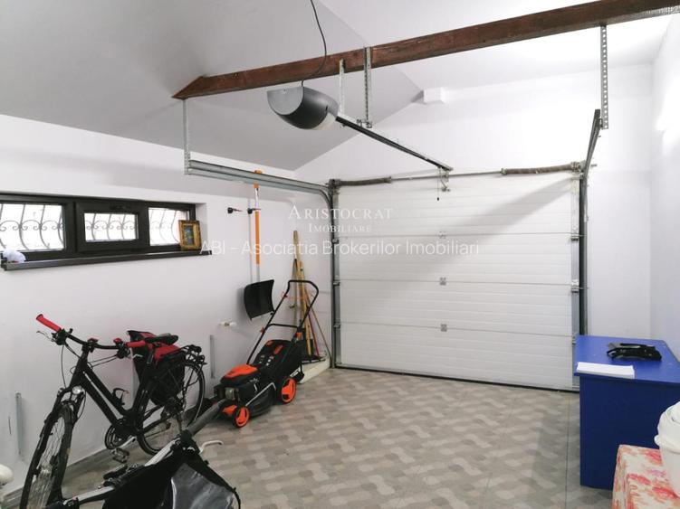 Vanzare casa 260 mp - 14