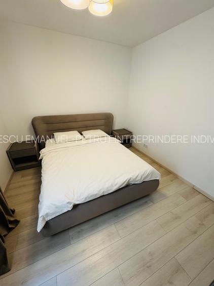 Apartament 3 camere de inchiriat complex Soho Unirii cu parcare bloc nou - 5