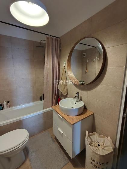 Penthouse cu 3 camere decomandate - 57,80 mp și terasă de 54,50 mp - 11