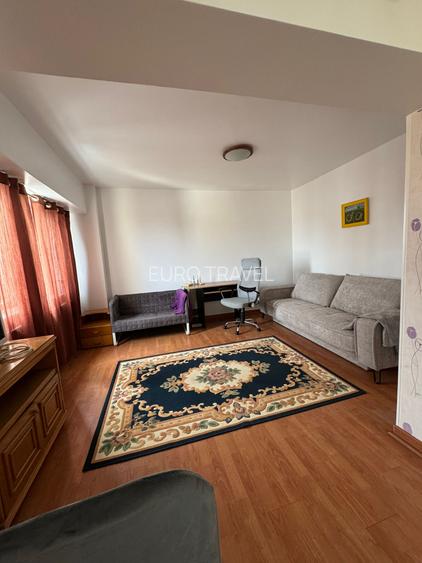 garsoniera  spatioasa , 35 mp,centrala gaz, Dacia -  Bd Tomis ,  350 euro - 19