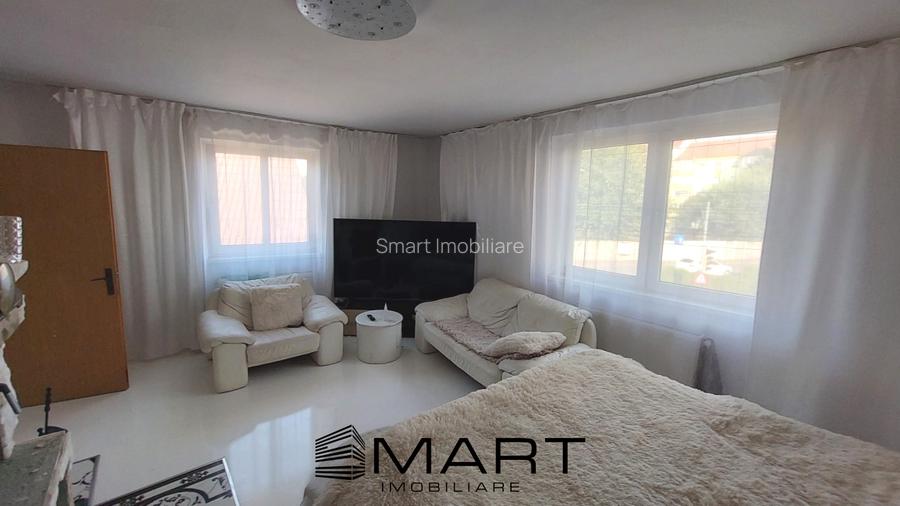 Casa spatioasa si curte zona Terezian - 4