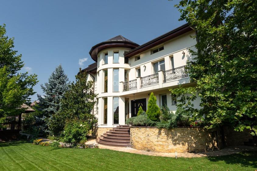 Vila superba - 9 camere - 950 mp teren - Baneasa-Liceul Francez - 2