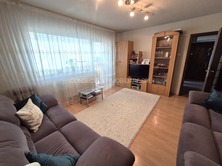 Apartament 3 camere decomandat, 91 mp, etaj 2, Vlaicu – comision 0 - 2