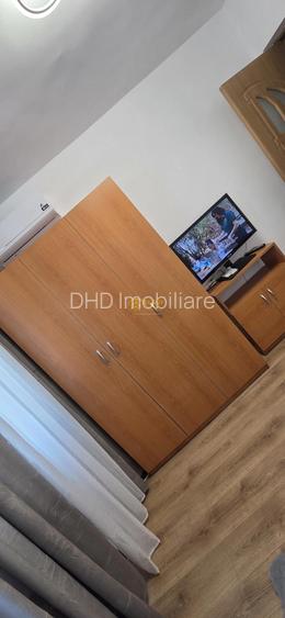 Apartament cu 3 camere decomandate, zona Nicolina 2, langa piata Nicolina. - 7