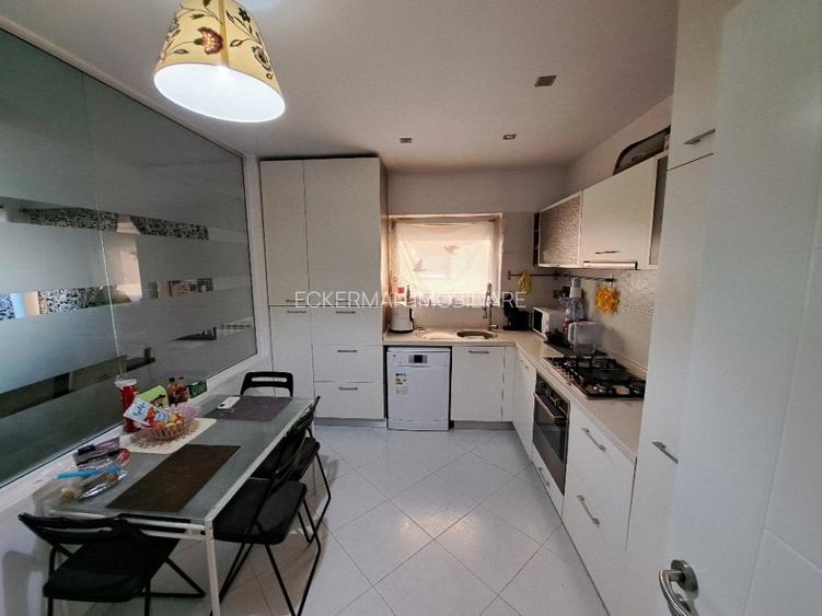 Pipera-Ibiza Sol (scoala Americana), 4 camere de vanzare, p/3 cu gradina, terasa - 17