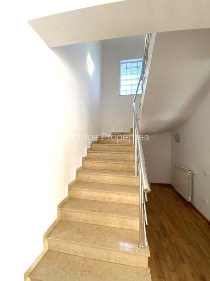 Vila cu piscina | gradina 600 mp | zona Iancu Nicolae | - 18