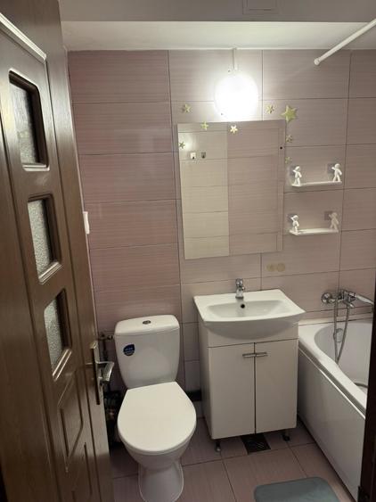 Apartament cu 1 cameră, decomandat, zona Targu Cucu - Stația Pădurii