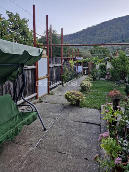 Casa cocheta de vanzare - 2