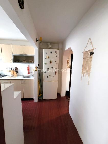 Apartament 2 camere decomandat, cartier Micro 5 - 7