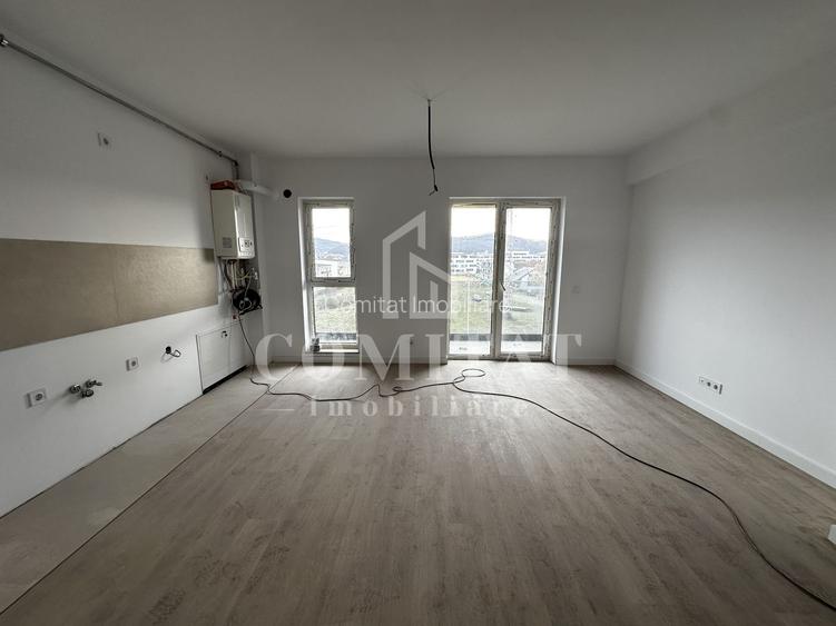 Apartament la etaj intermediar | Finisat | Zona Str Somesului-Floresti - 4