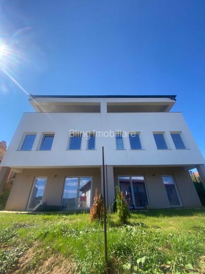 Casa tip Duplex panoramic, 4 camere, 110 mp, teren 225 mp,zona Fagului - 2