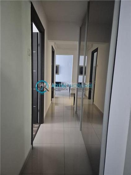 Royal Imobiliare-Inchiriere Apartament 3 Camere Zona Piata Mihai Viteazu - 9