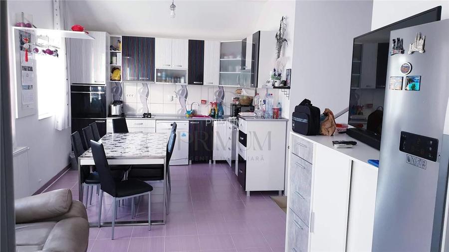 DUMBRAVITA - CASA INDIVIDUALA - 5 CAMERE - GARAJ - CENTRALA - CURTE - 3