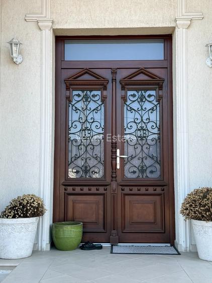 Vilă de Lux Vălenii de Munte- Independență Energetică Parțială & Piscină - 5