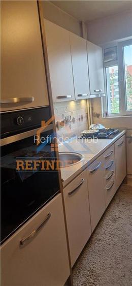 Apartament de vanzare cu 3 camere, zona Baba Novac - 9