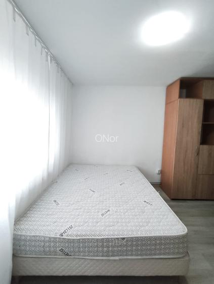 Mini garsoniera de 17mp, bloc renovat, etaj 3, mobilat si utilat - 3