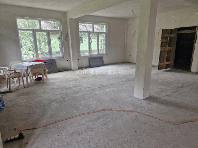 Casa frumoasa - zona linistita - 3