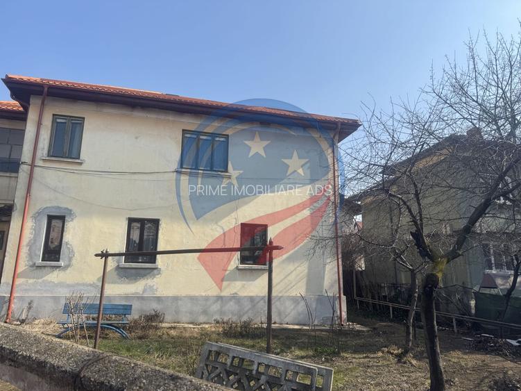 Casa zona Liceul Brancusi - 28