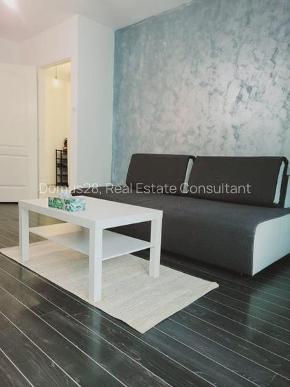 Garsoniera decomandata, etaj 2, Piata Muncii - 3