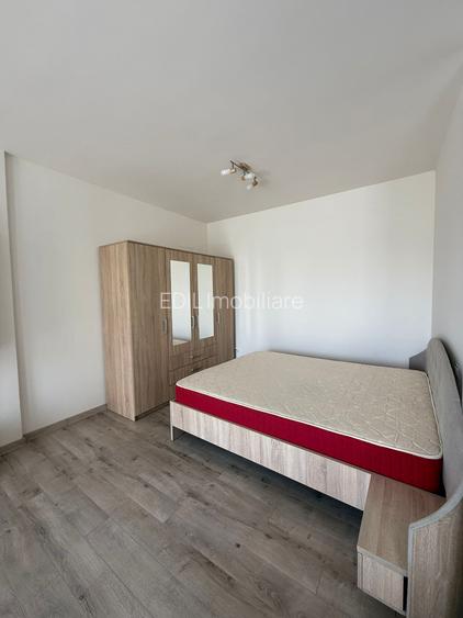 Apartament de închiriat, 1 cameră, 38 mp, parcare subterană, Central zona Paris - 8