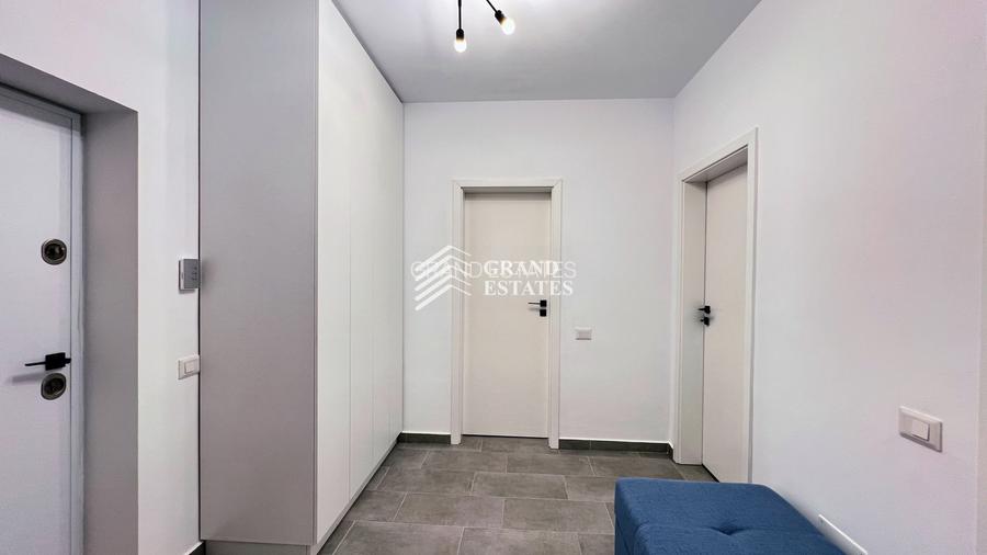 Închiriere apartament 2 camere decomandat | etaj 1 | Loc de parcare - 12