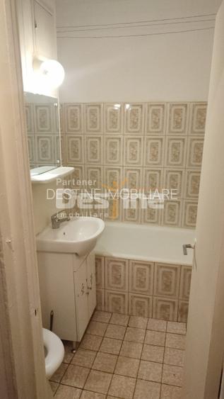 Garsoniera situata la parter 26 mp zona Materna - 11