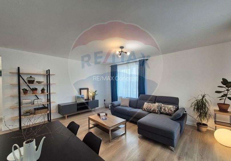 Apartament cu 3 camere de inchiriat, zona Europa - 15