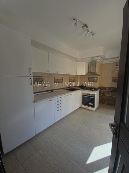 Reședința din Piața Sfântul Ștefan: Eleganță Istorică și Performanță Modernă - 6