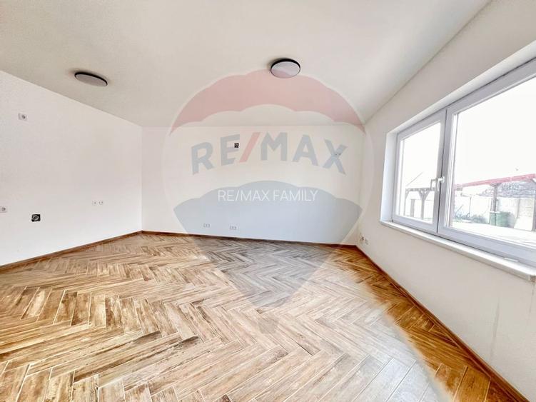 Casă de vânzare în zona Oncea, Str Ion Bogdan, teren 2.000 mp - 9