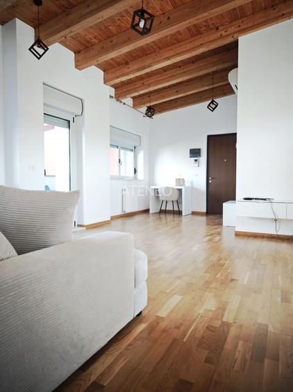 De închiriat  – Penthouse modern, strada Vasile Loichița, complex Ring - 3