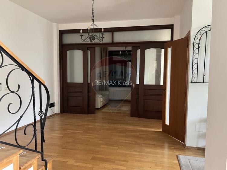 Casă / Vilă cu 5 camere de închiriat în zona Pipera - 8