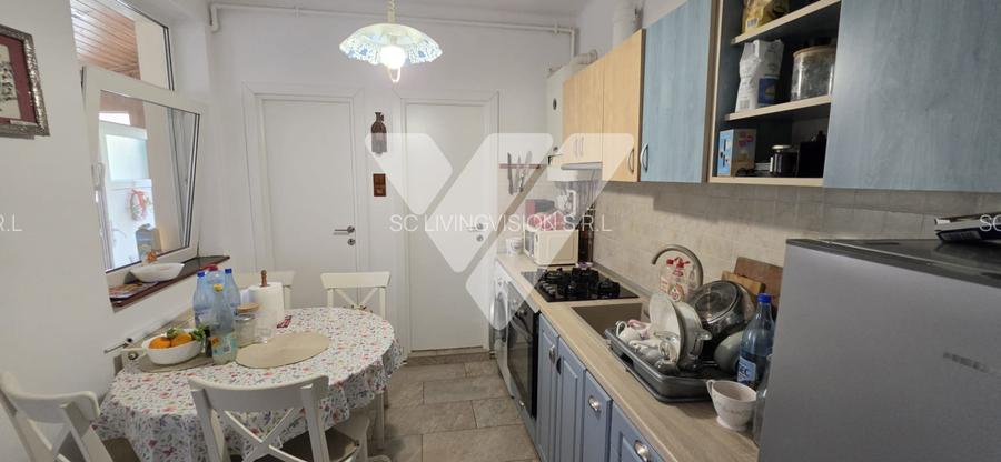Apartament la casa 3 camere mobilata de vanzare in Cisnadie Sibiu - 6