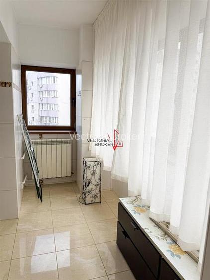 Unirii Timpuri Noi 8'' Metrou Nerva Traian Luminos Spatios - 7