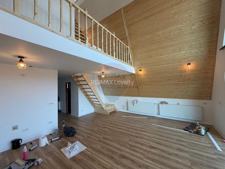 De vanzare Cabana A-Frame cu 1850 mp teren in zona Pucioasa, DB - 7