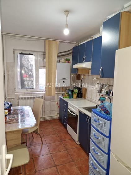 Apartament 3 camere decomandat - Tomis Nord/Rovere - 130.000 euro (Cod E11) - 6