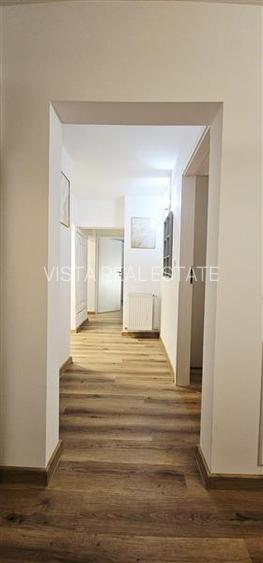 Apartament renovat cu 4 camere in Centrul Civic, Brasov - 12