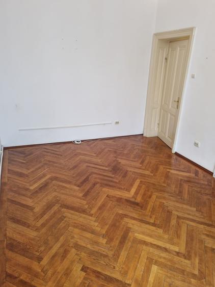 UNIVERSITATE, BATISTEI, LANGA METROU, AP. 2 CAM PENTRU BIROURI