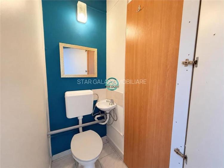 Vand spatiu comercial in Tudor, Blv. Pandurilor suprafata utila 33 mp - 4