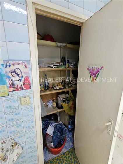 Apartament 3 camere decomandatStr. Uioara - 7