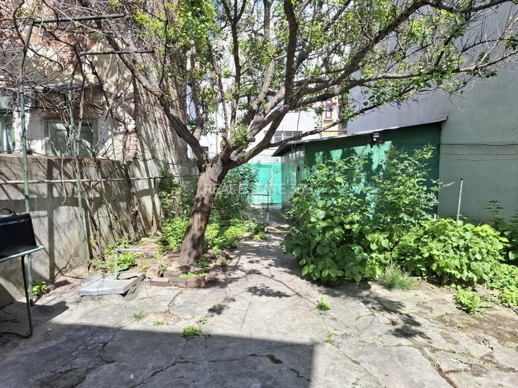 URGENT!, CASA CU CURTE INDIVIDUALA, OPORTUNITATE, LIBERA, NEGOCIABIL - 2