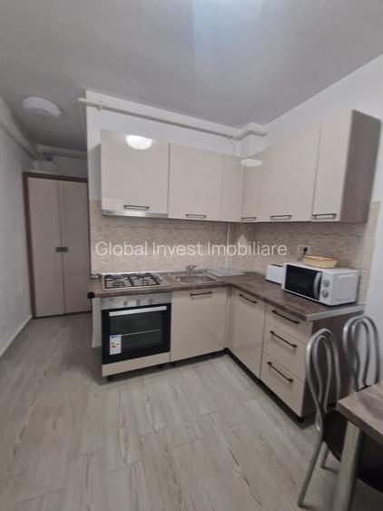 Mamaia Nord - 3 camere decomandate mobilat-utilat complet-650euro - 21